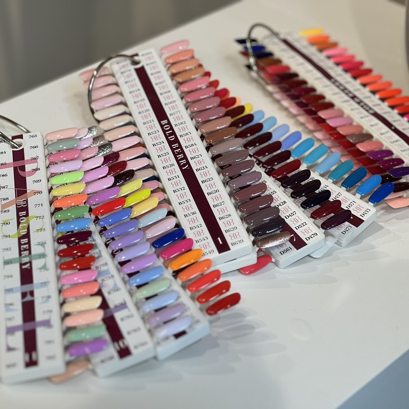 Wide range of BIAB and gel nail colors in Amsterdam